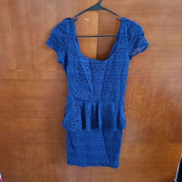 Love Reign women's fitted casual/formal midi dress - Picture 1 of 10